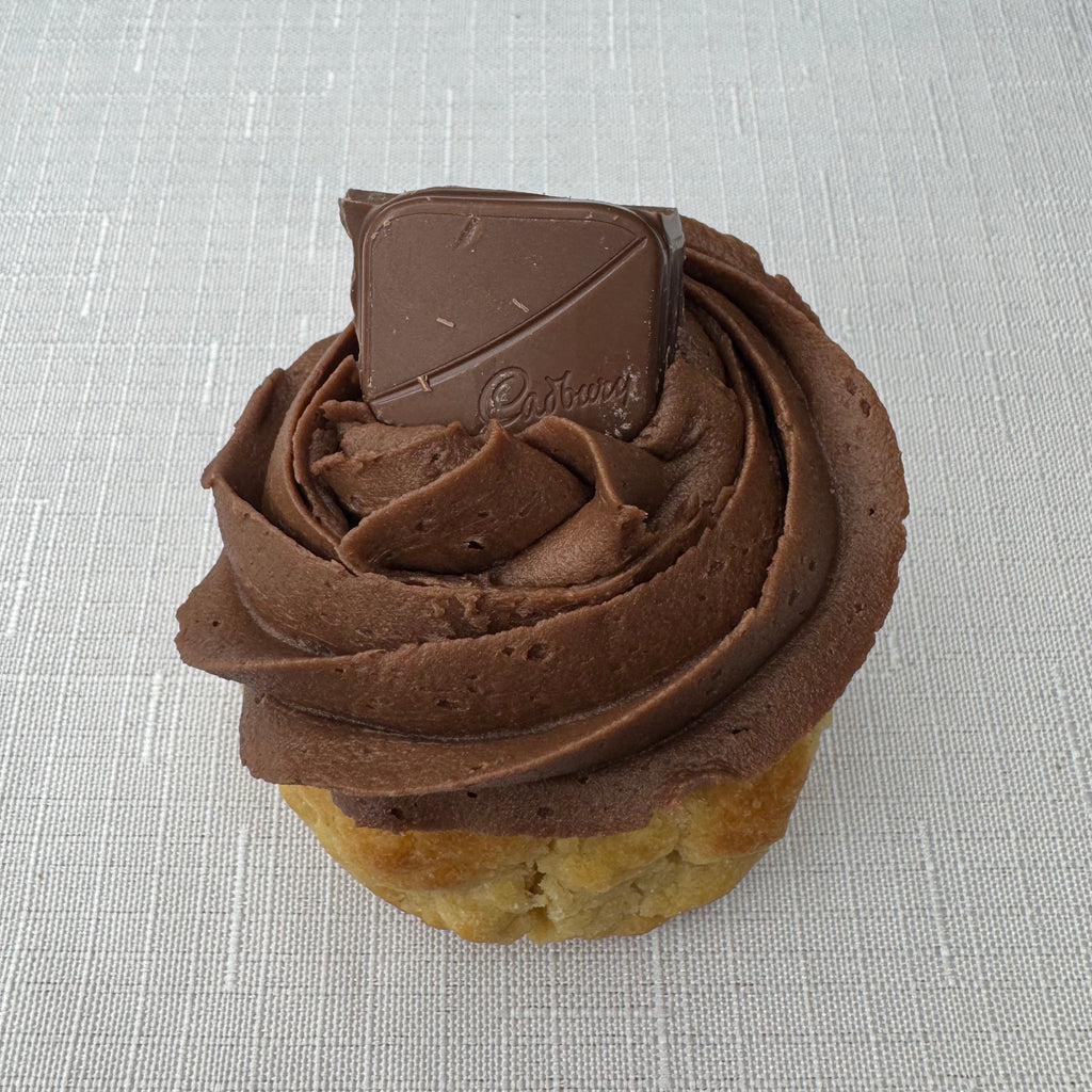 Chocolate Cookie Cake